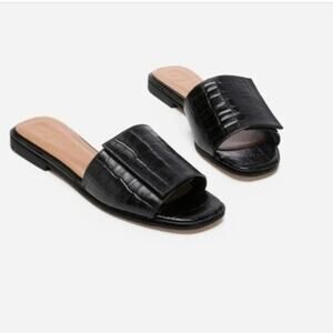 Flattered Yola Leather Croco Black Flat Sandals Size 37